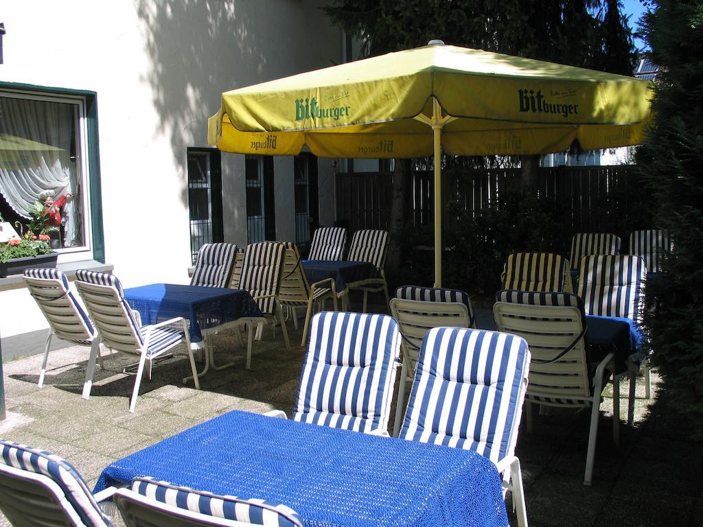 Hotel Restaurant zur Post Wuppertal Exterior foto